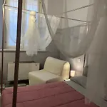 Cristina E Elena * ピサ