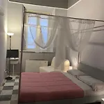Cristina E Elena アパート ピサ
