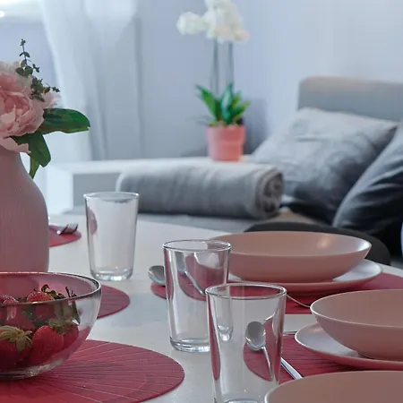 Cristina E Elena Pisa